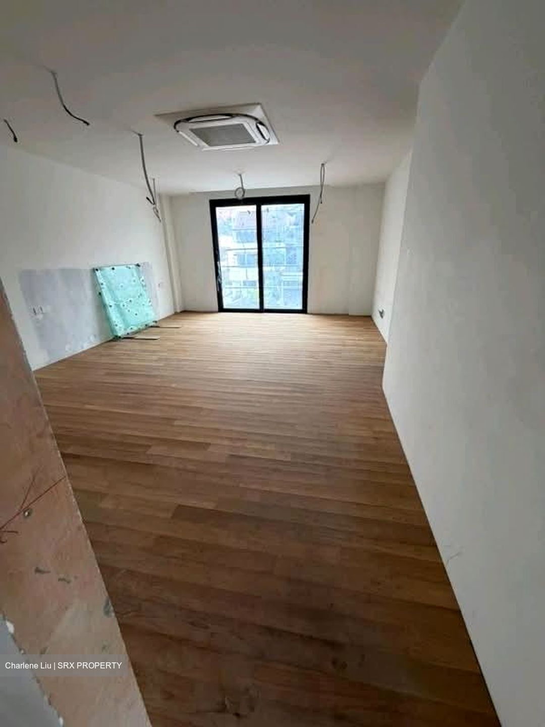 Charlton Park (D19), Terrace #593073061